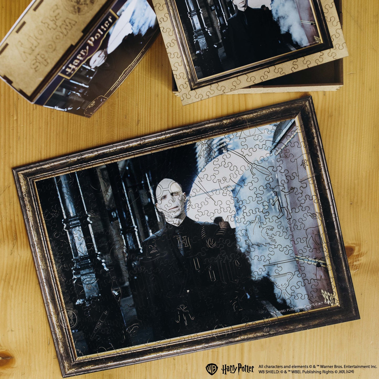Wooden jigsaw puzzle Harry Potter Voldemort ™