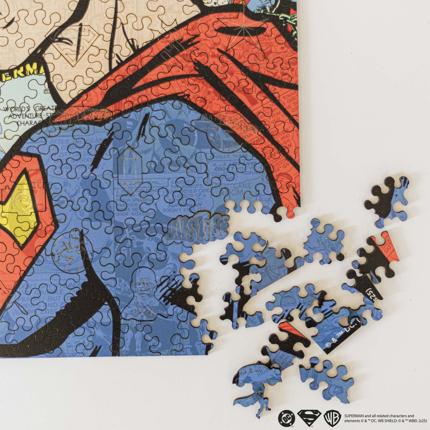 Wooden jigsaw puzzle DC Superman™ – Comic Icon
