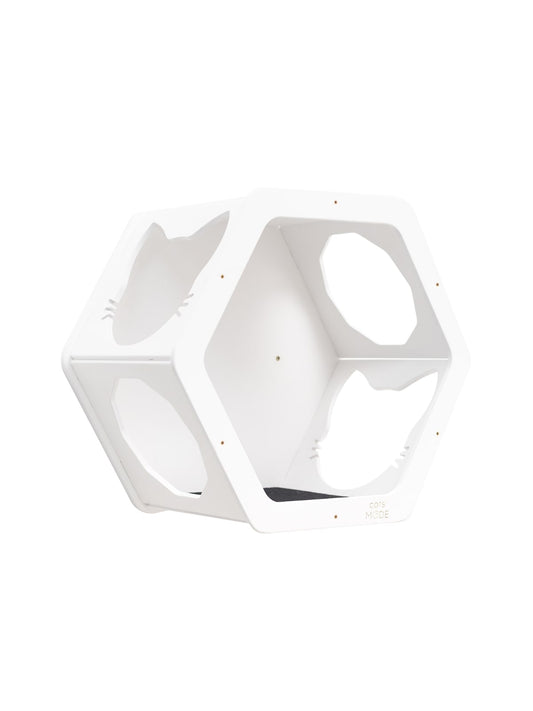 wall shelves for cats to climb in white color