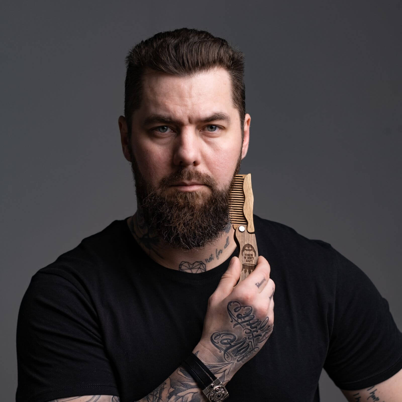 walnut comb for beard