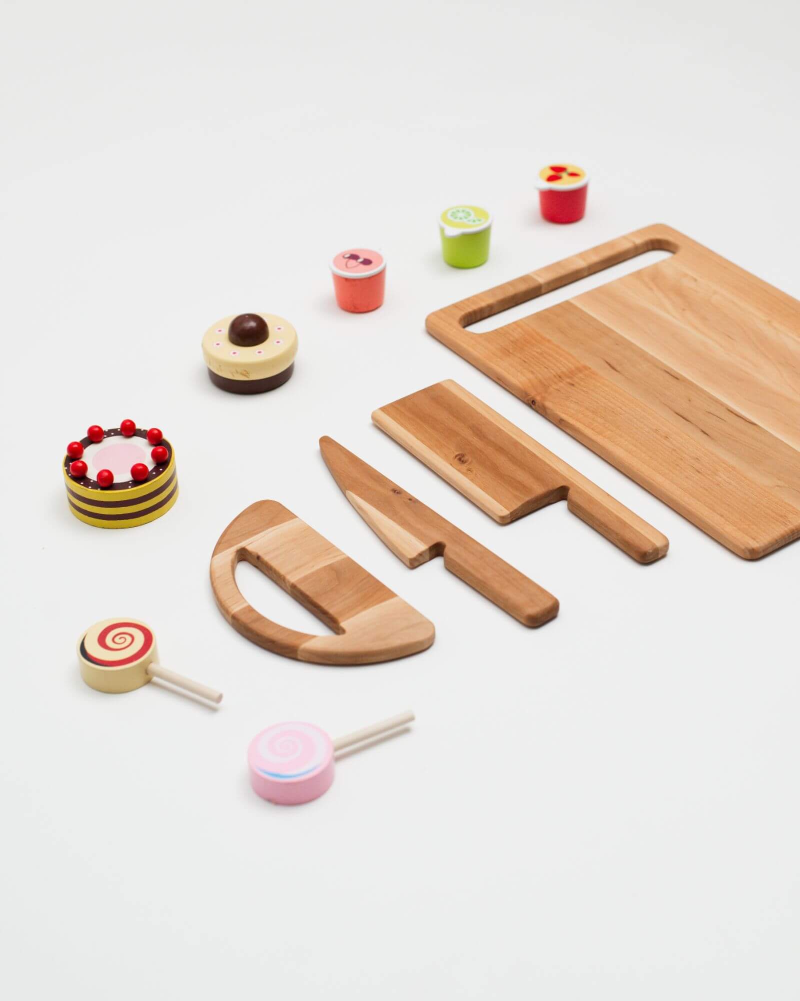 cutting wooden set