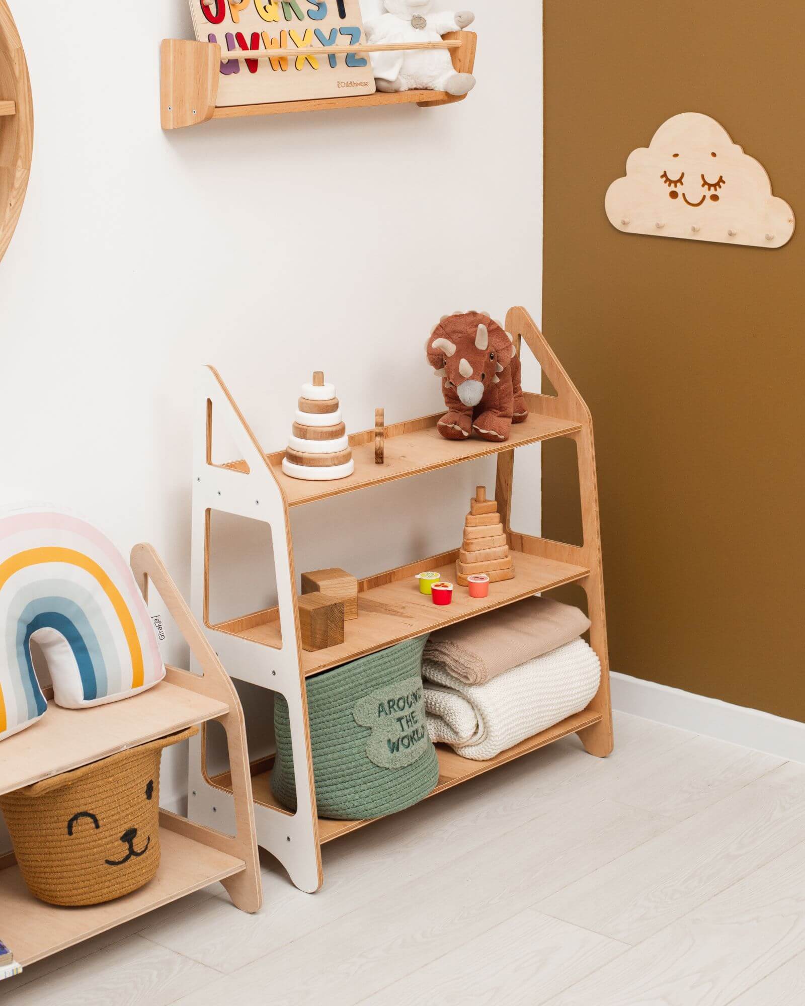 bookshelf toy