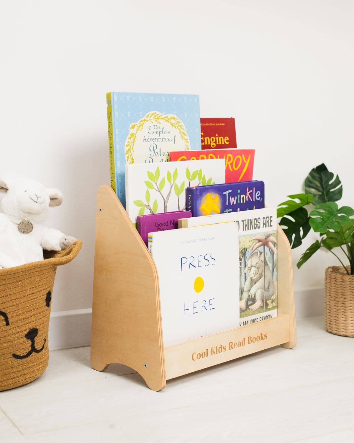 wooden  bookshelf for toddlers