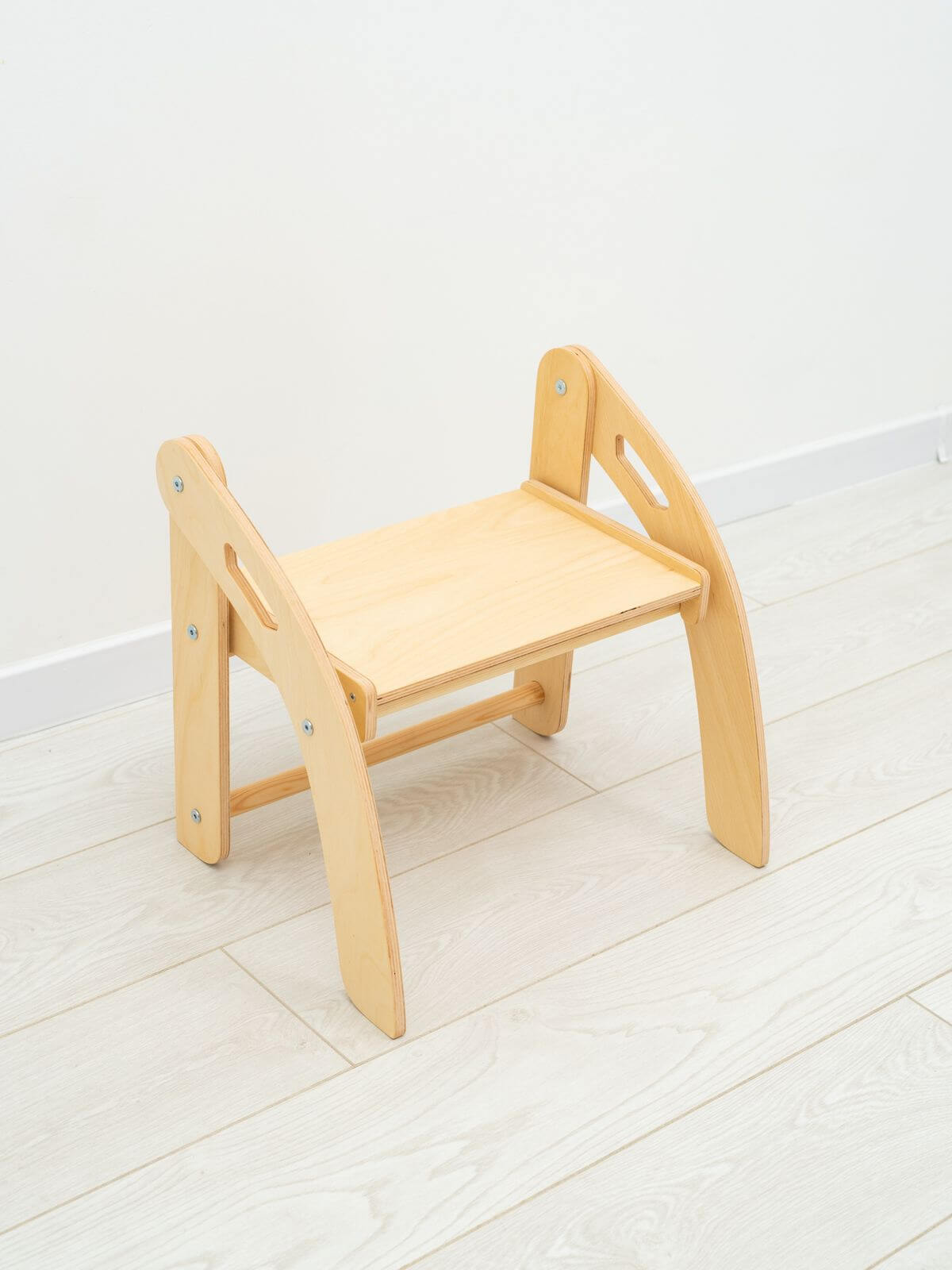 kids wooden stepping stool