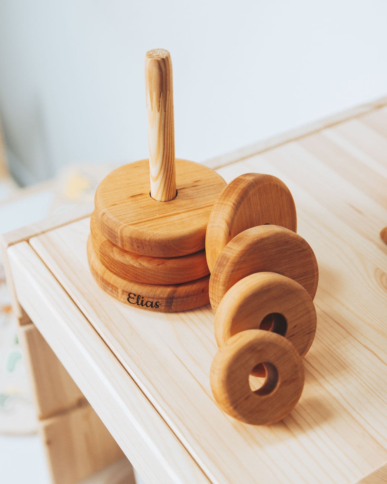 ring stacker natural