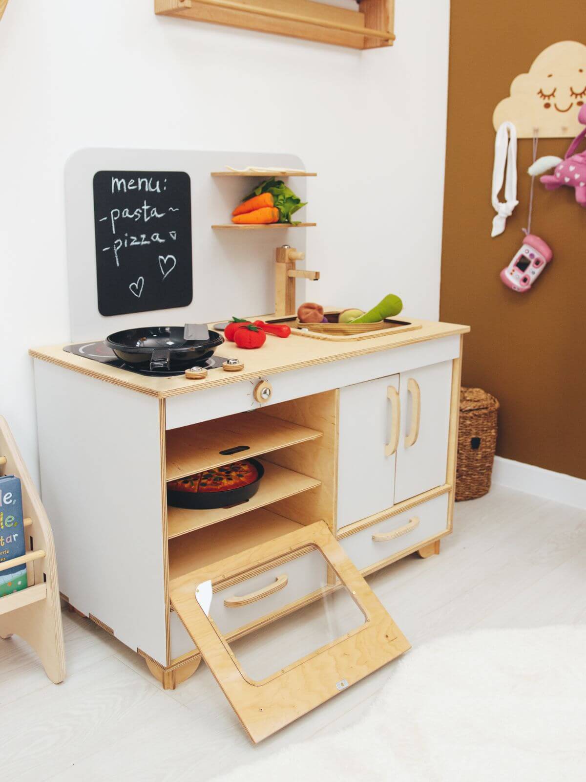 kitchen play toy