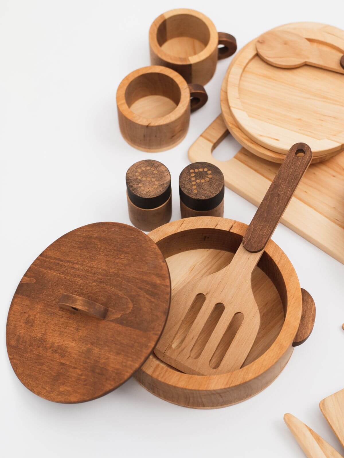 play dishes