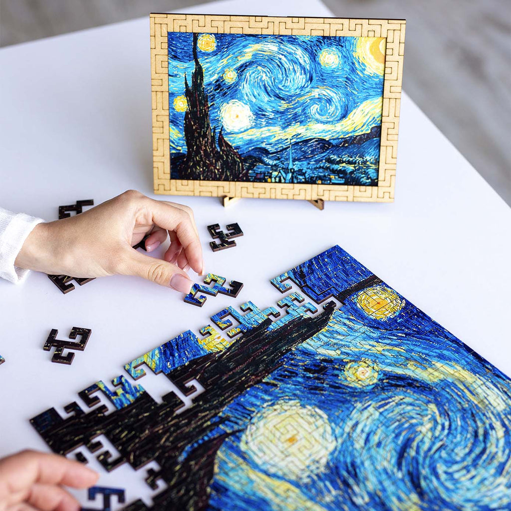 Wooden jigsaw maze puzzle The Starry Night (Vincent van Gogh)