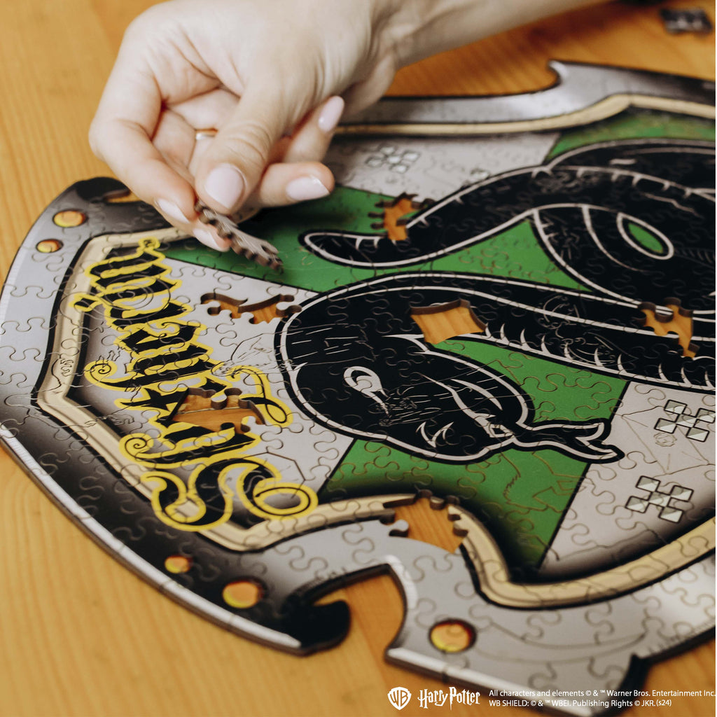 Дерев'яний пазл Гаррі Поттер Слизерин™