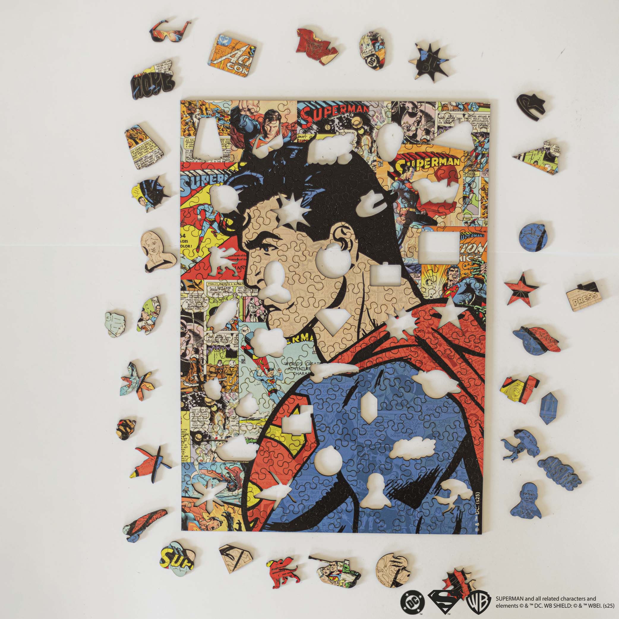 Wooden jigsaw puzzle DC Superman™ – Comic Icon