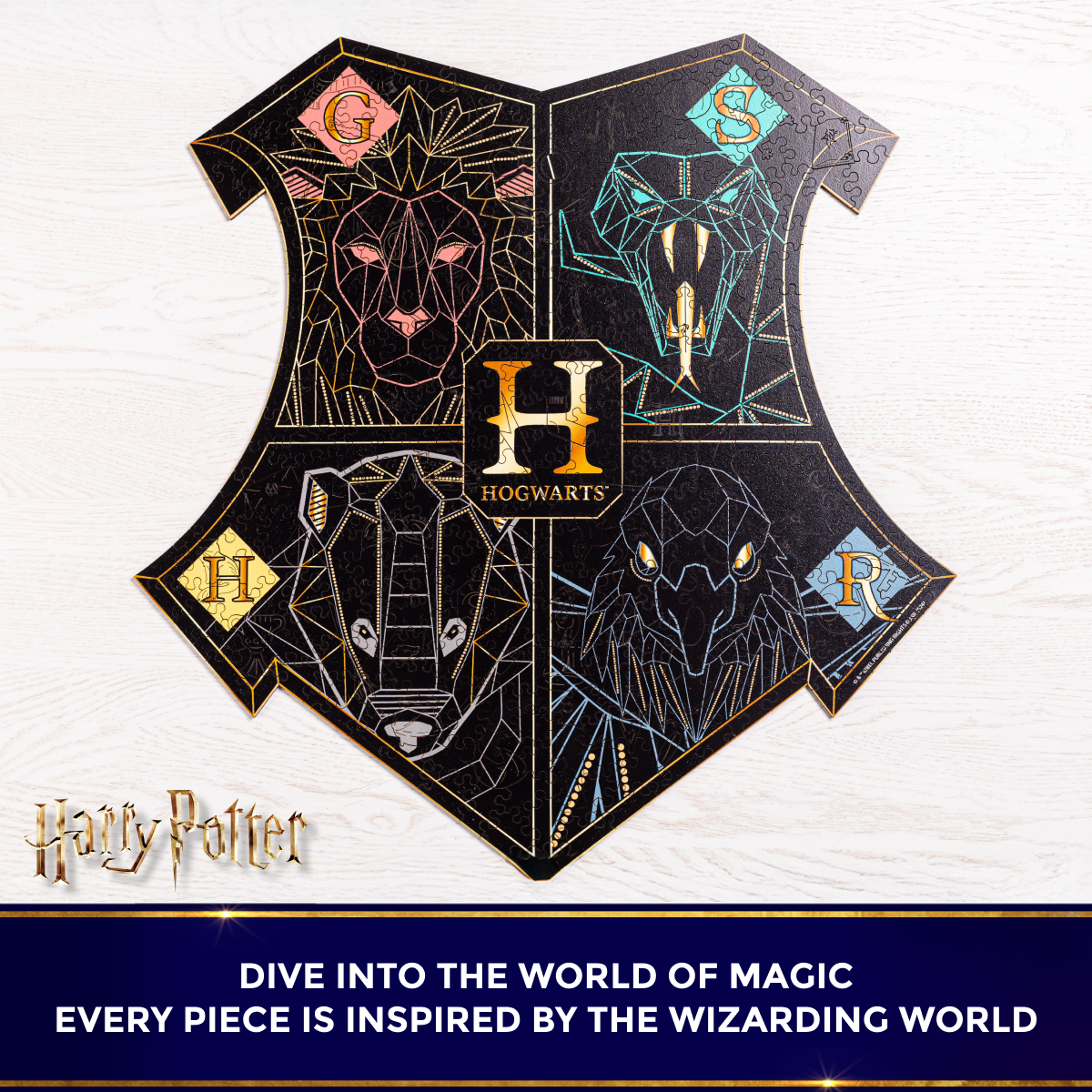 Wooden jigsaw classic puzzle Harry Potter Hogwarts™  (Black)