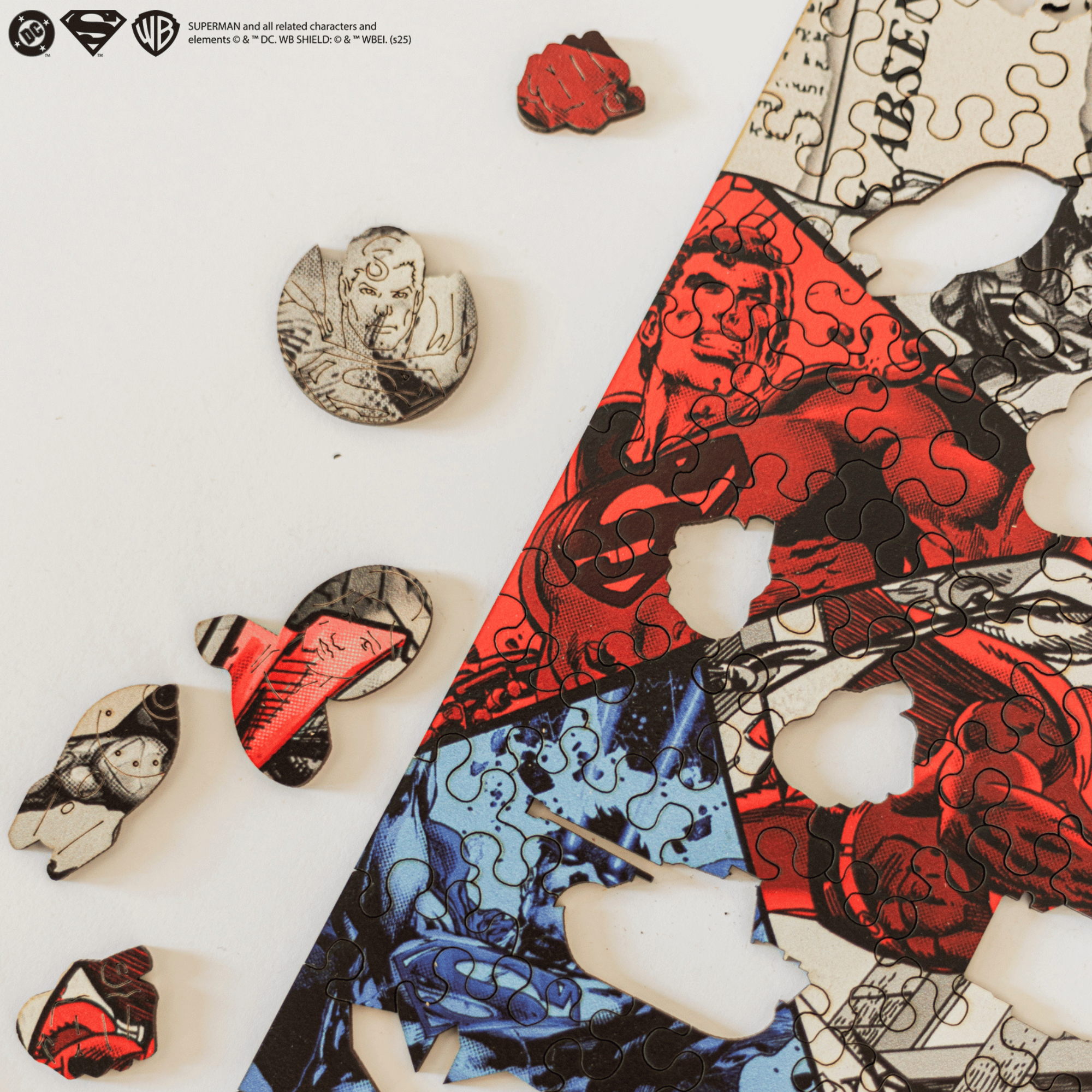 Wooden jigsaw puzzle DC Superman™ – Heroic Legacy