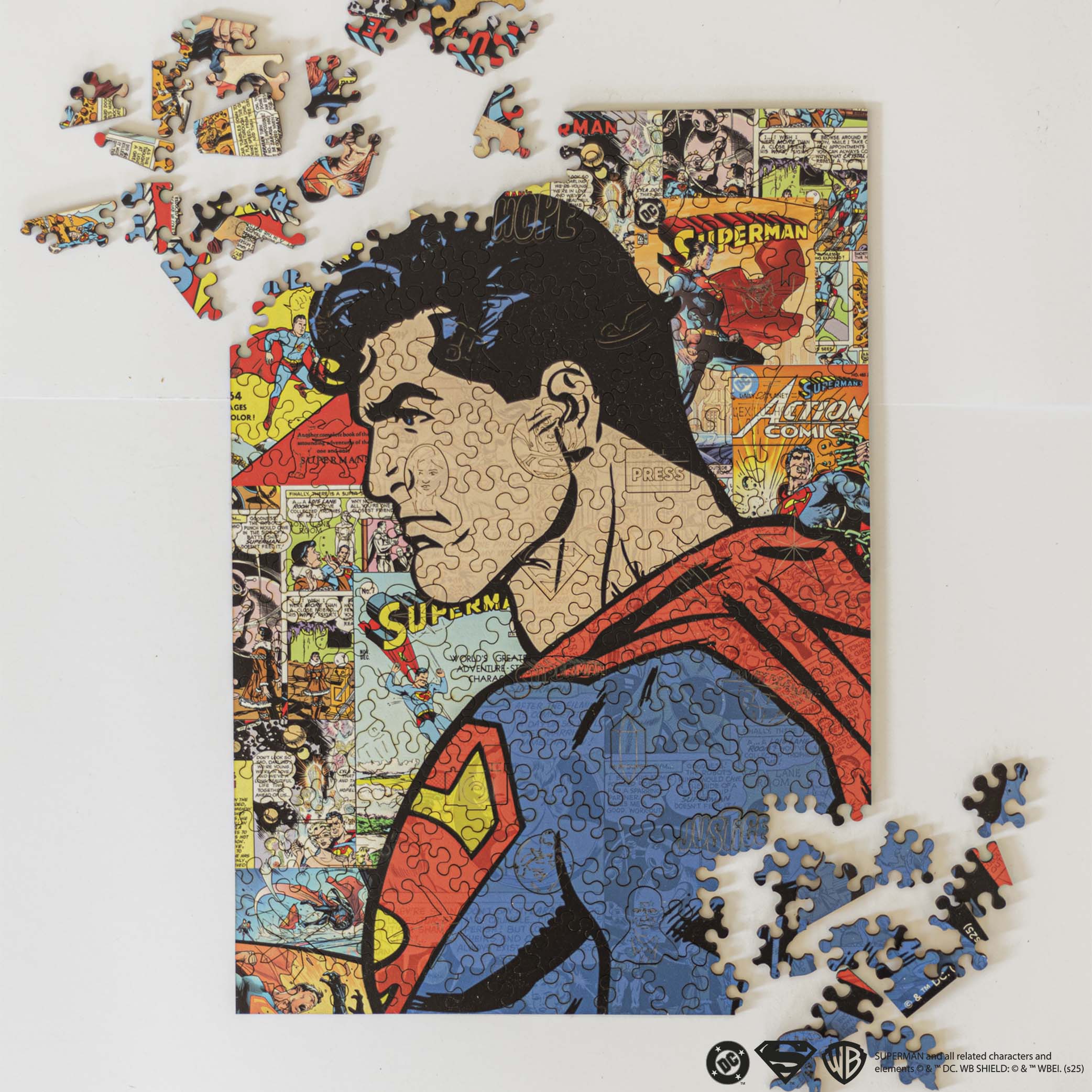 Wooden jigsaw puzzle DC Superman™ – Comic Icon