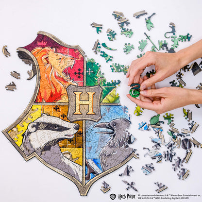 Wooden jigsaw puzzle Harry Potter Hogwarts™ Crest