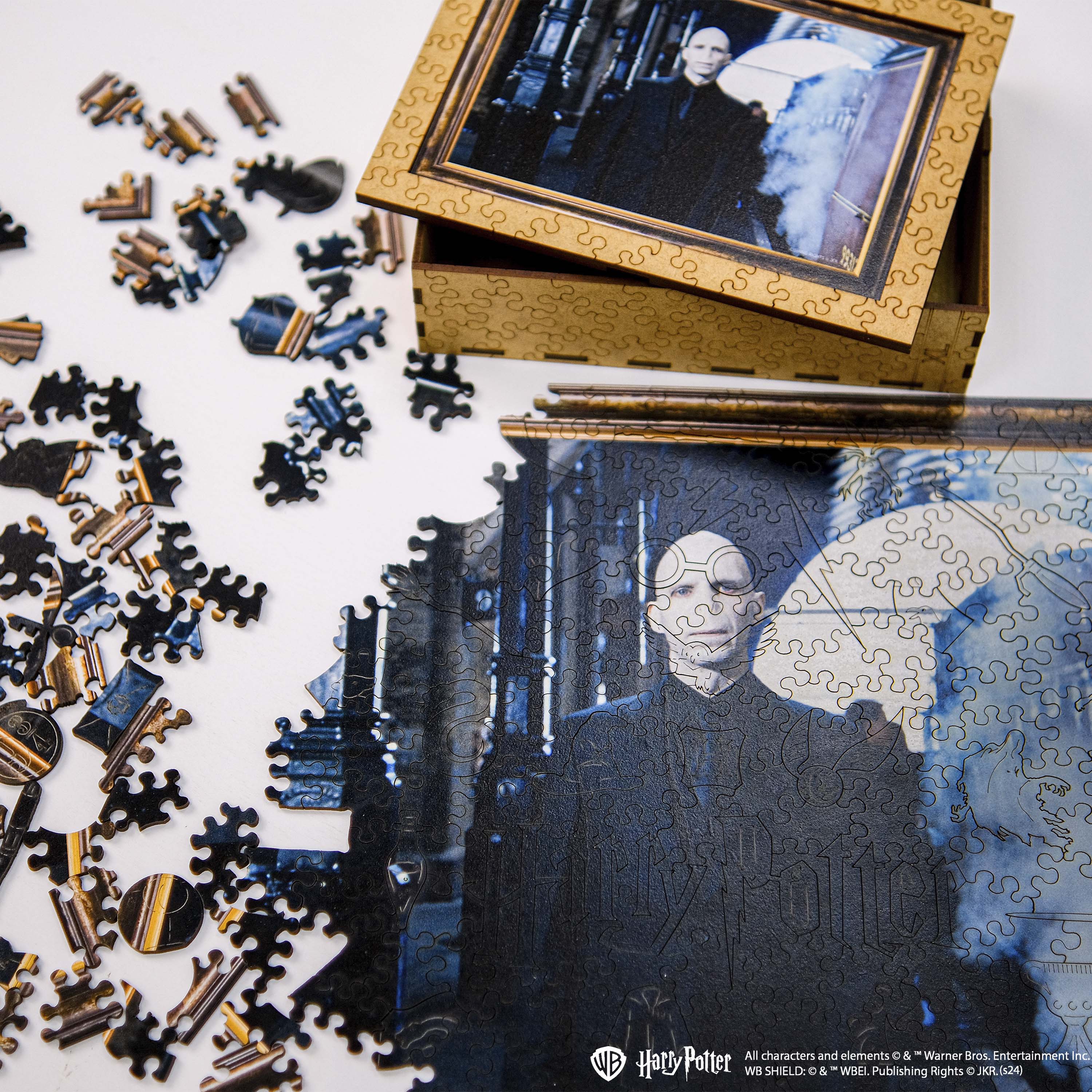 Wooden jigsaw puzzle Harry Potter Voldemort ™