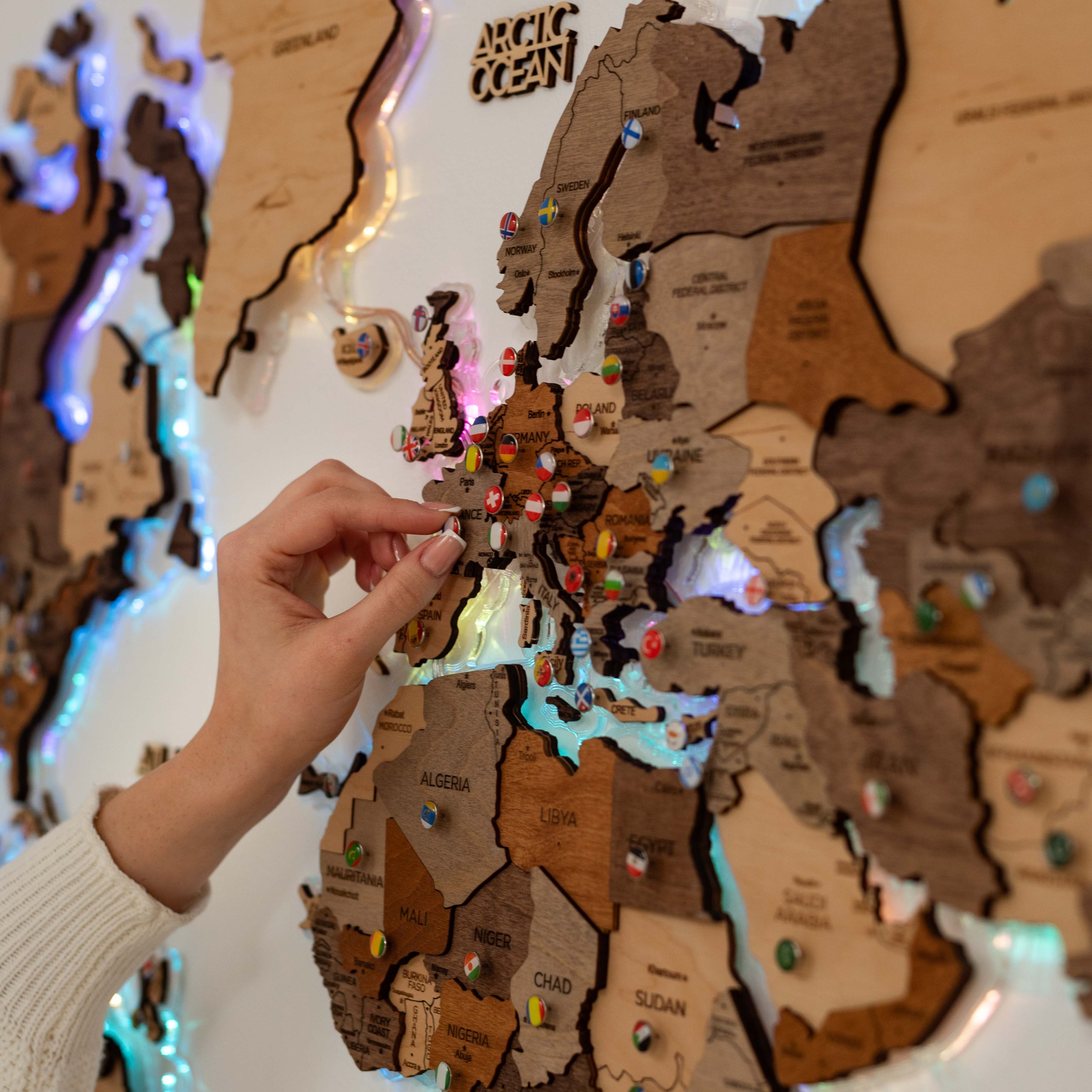 3D led wooden world map
