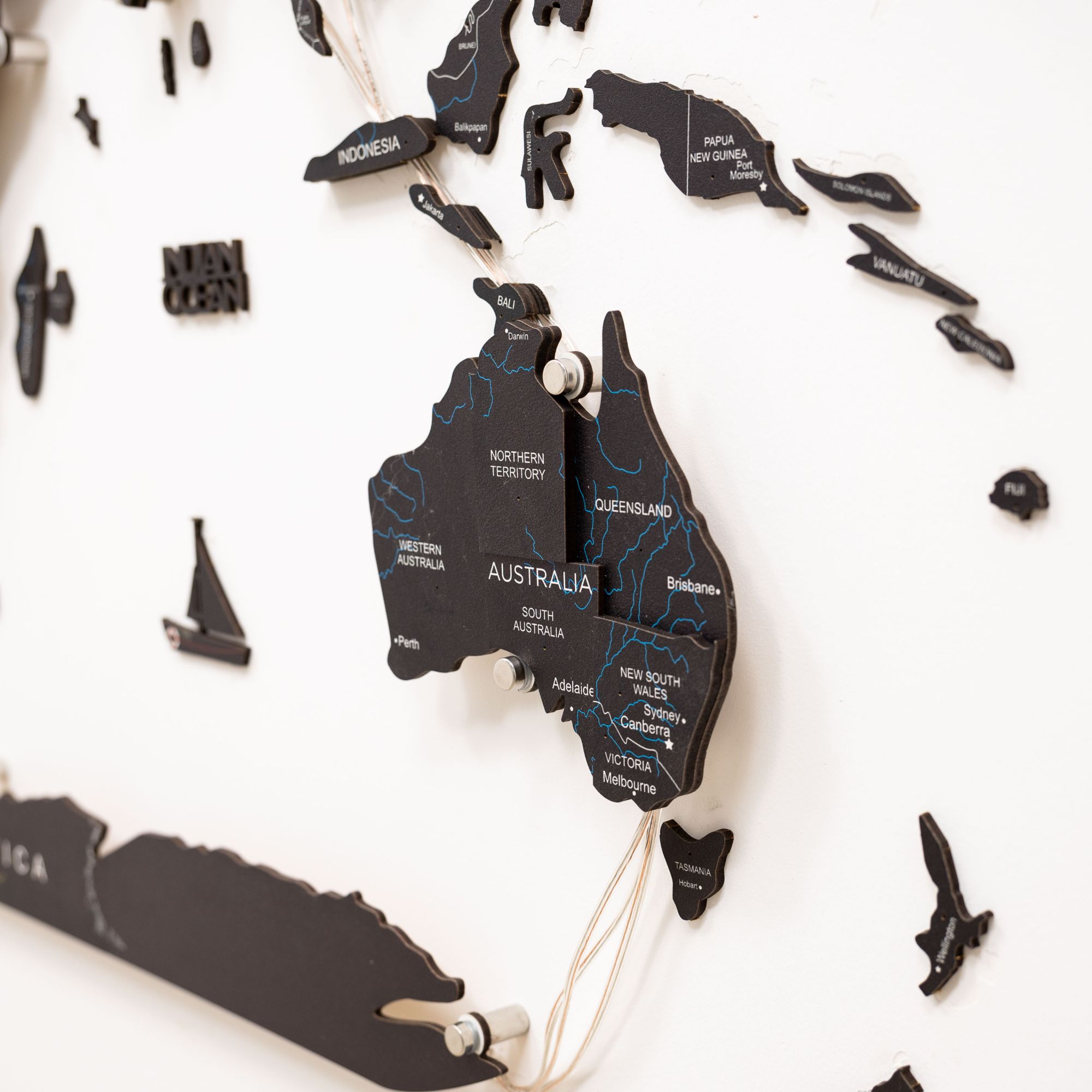 light up world map