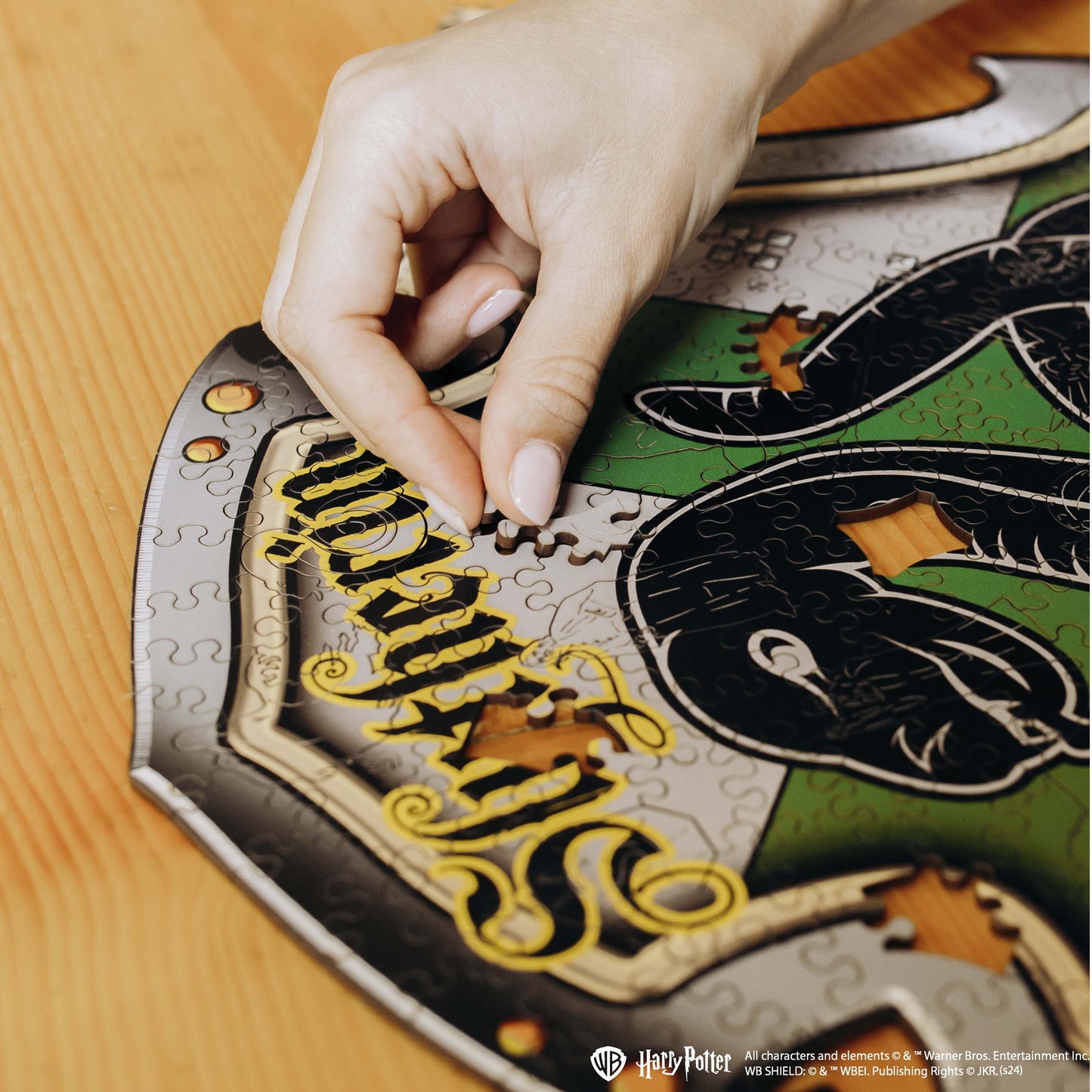 Wooden jigsaw puzzle Harry Potter Slytherin™