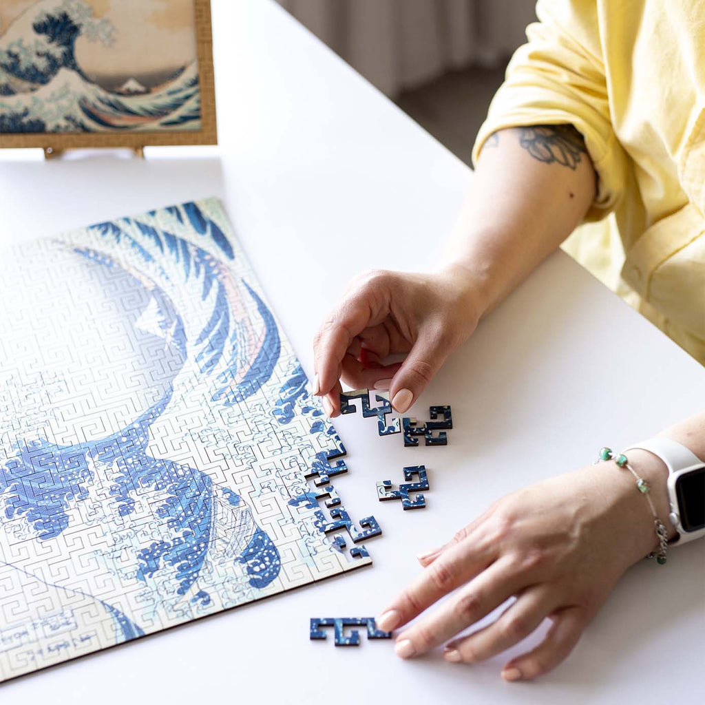 Wooden jigsaw maze puzzle The Great Wave Off Kanagawa (Hokusai)