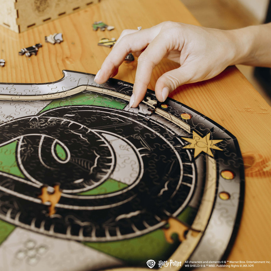 Дерев'яний пазл Гаррі Поттер Слизерин™