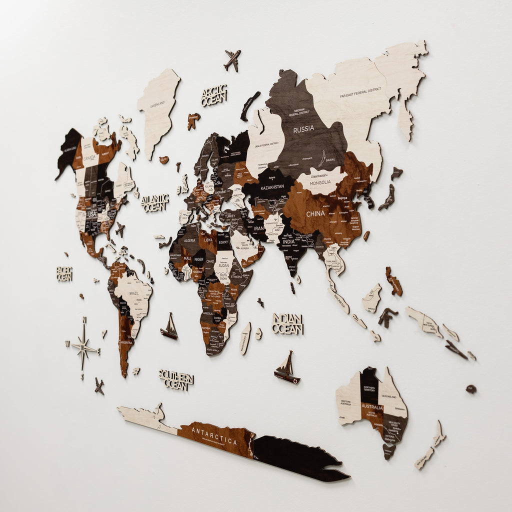 2D Wooden World Map - WoodToned