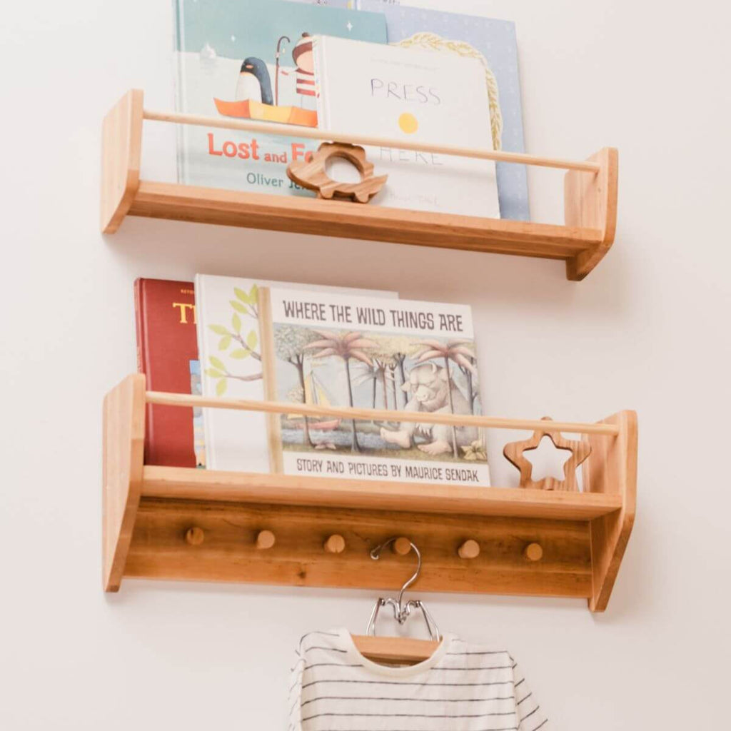 hooks shelf woody