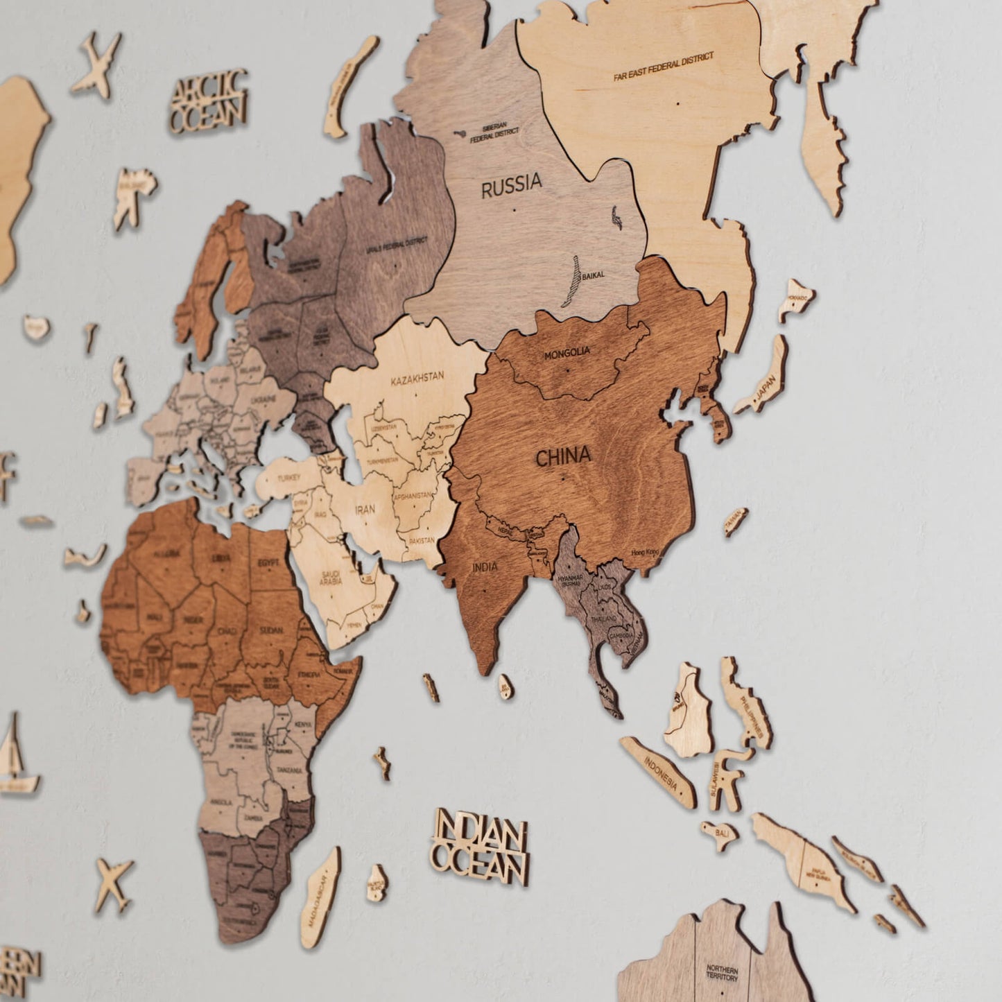 2D Wooden World Map Multicolor