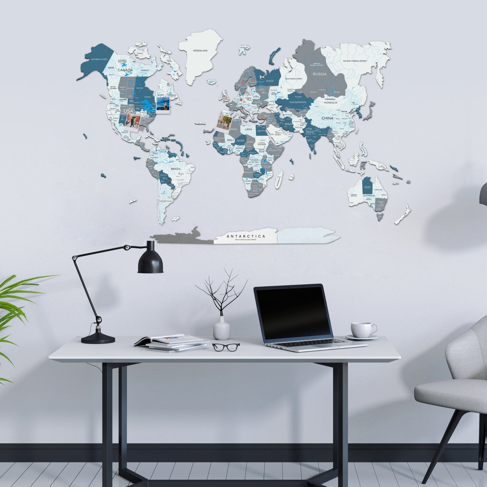 2D Wooden World Map Cruise