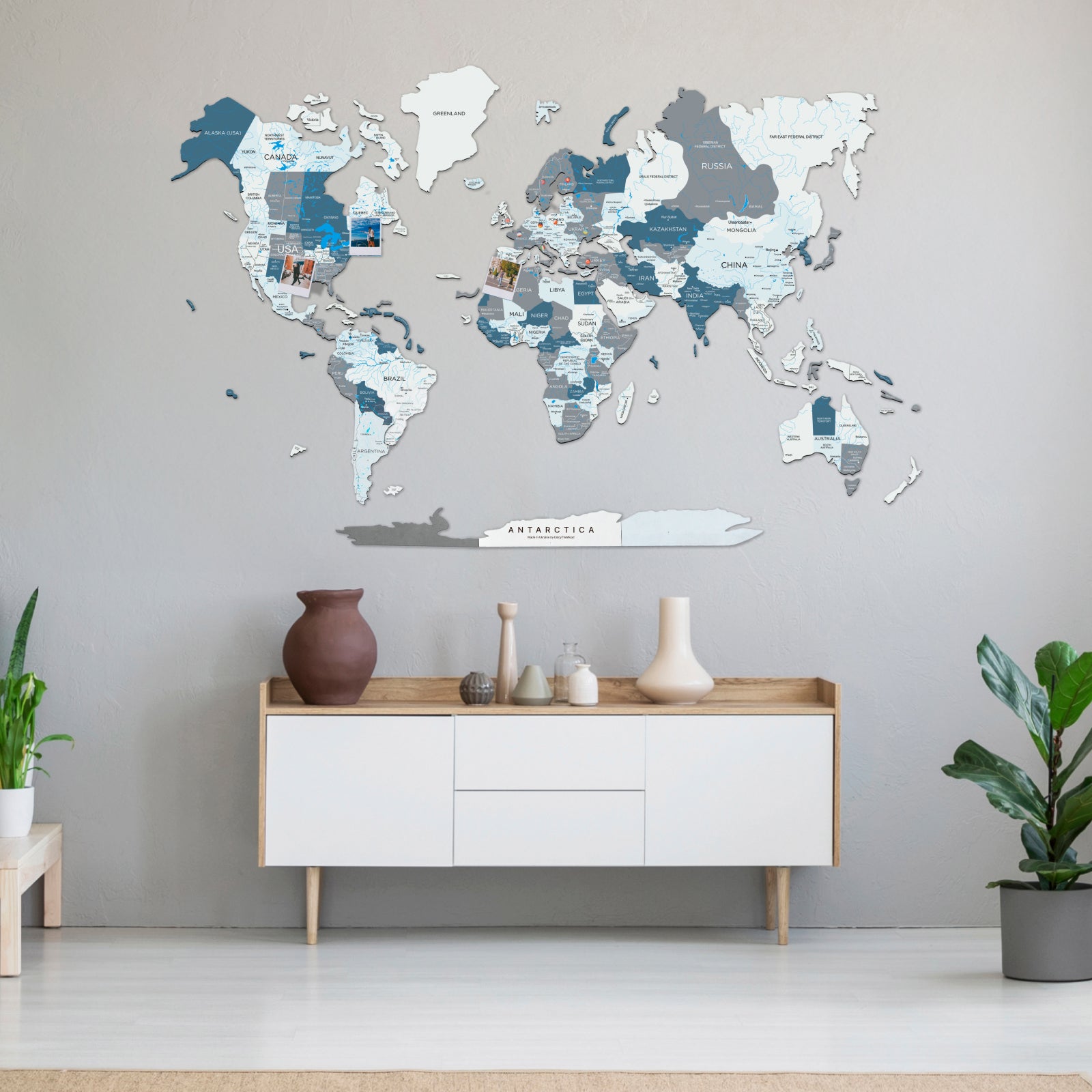 2D Wooden World Map Cruise