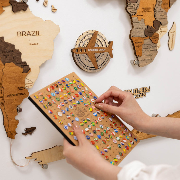 Travel Tracker 3D Wooden World Map – Multicolor (B2B)