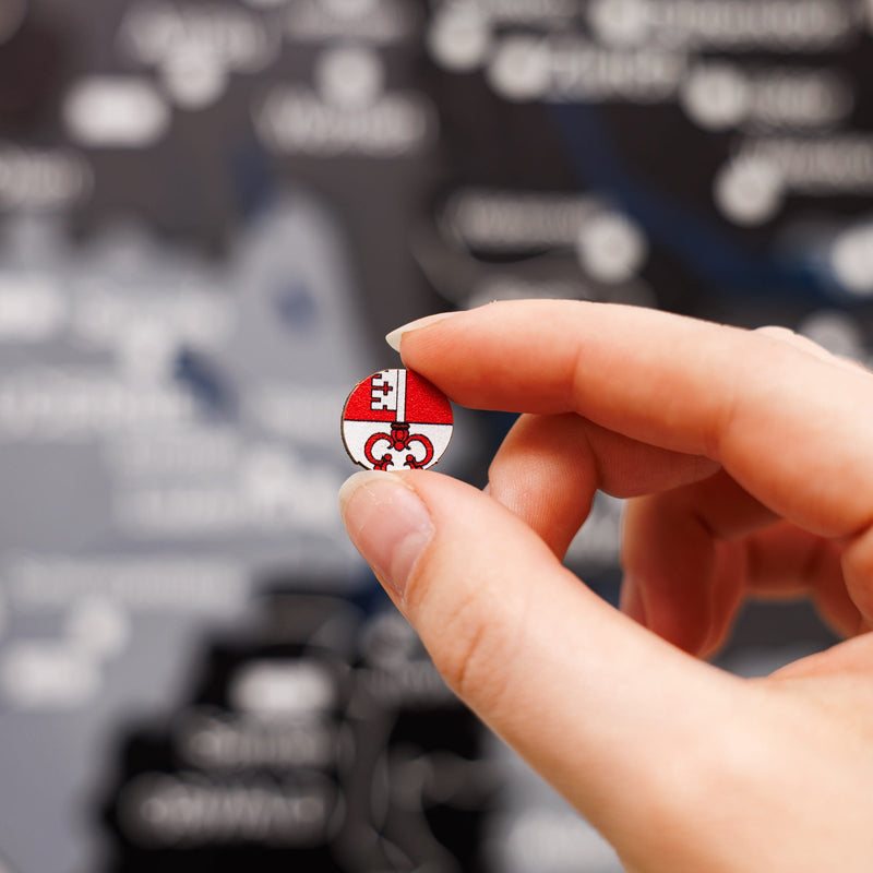 3D дерев'яна карта Європи різнокольорова 