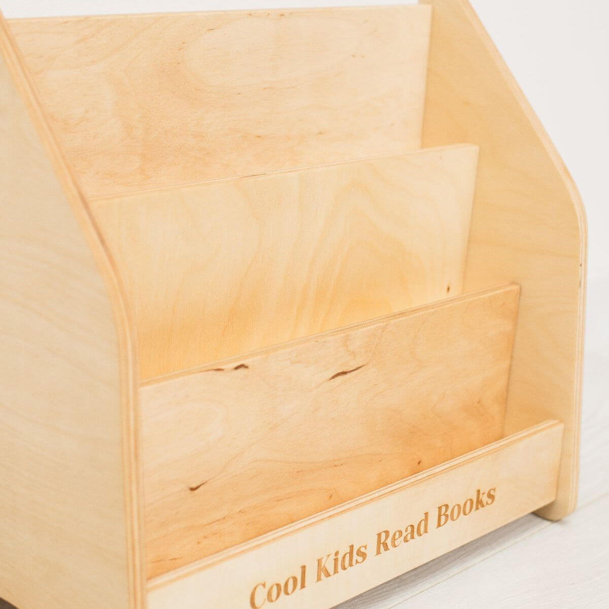 toddlers shelf 