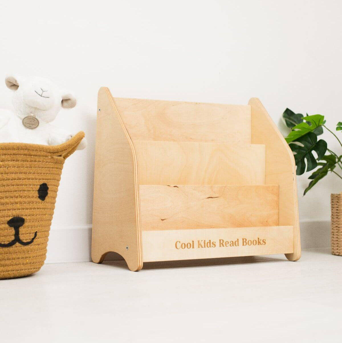 shelf woody for book