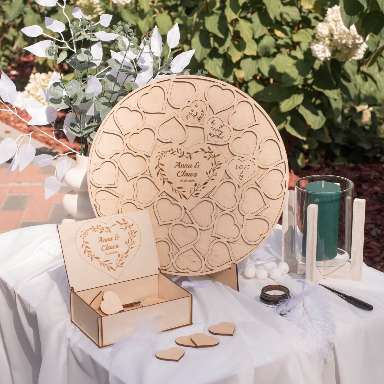 Alternative Wedding Guest Book Circle