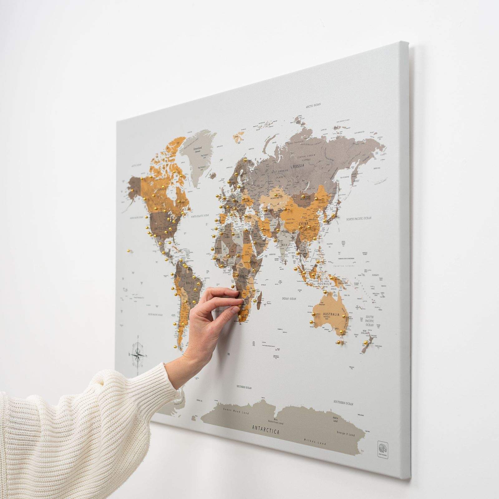 map canvas with countries