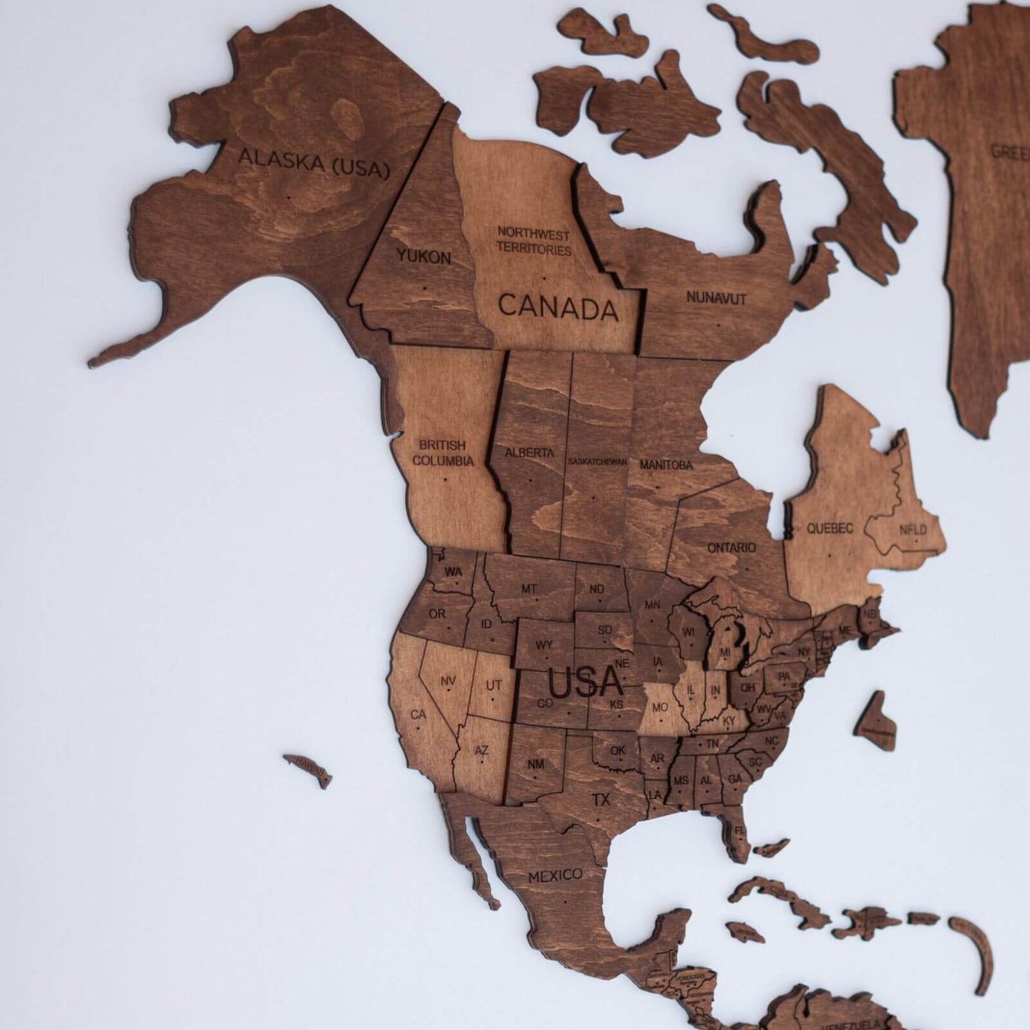 oak map decor