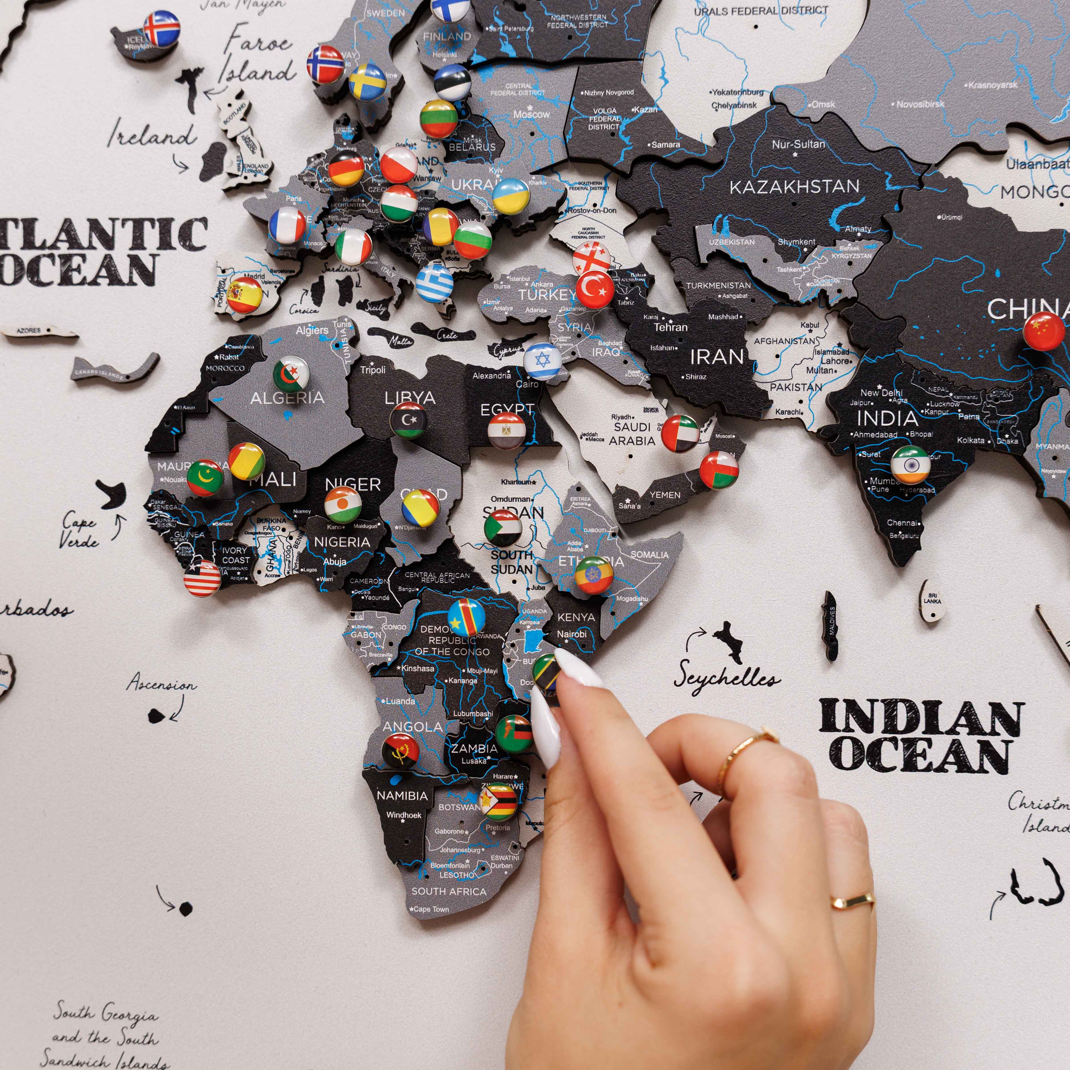 3D Wooden Panel World Map Nordik
