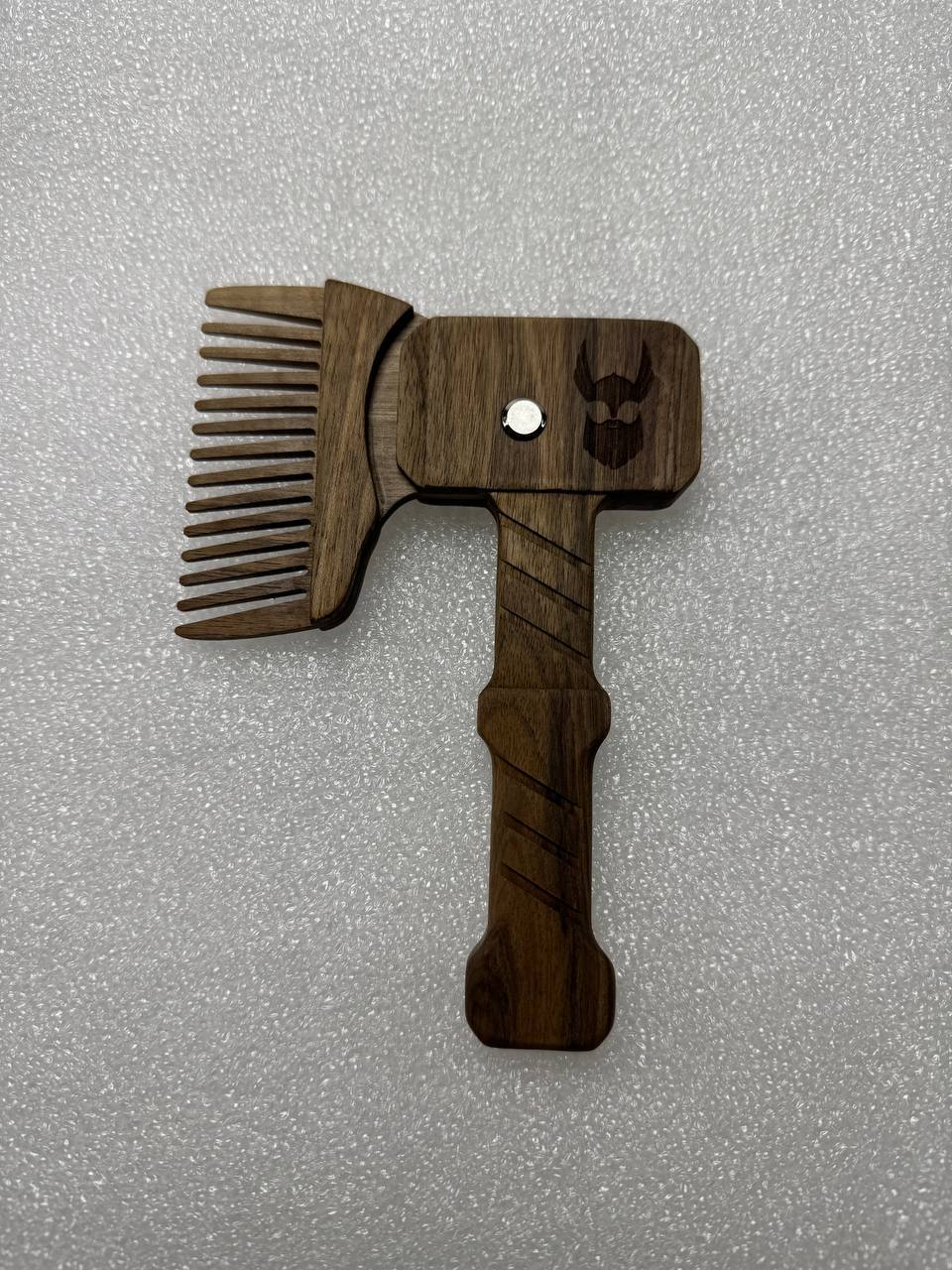 Гребінець з горіхового дерева Hammer