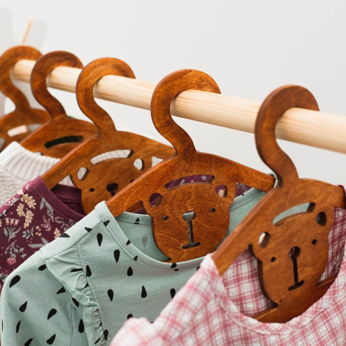 best hangers for toddler 