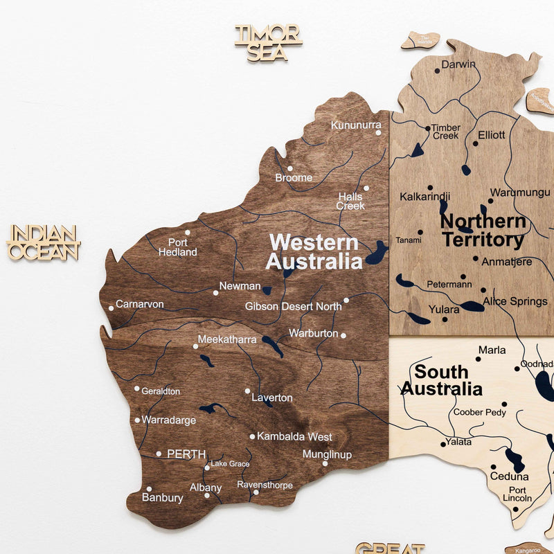 3D дерев'яна карта Європи різнокольорова 