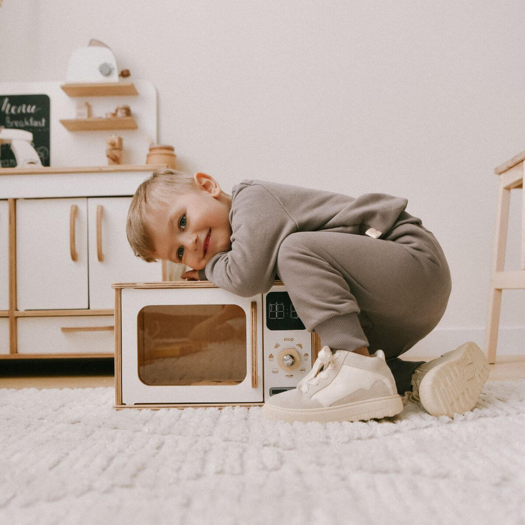 pretend play microwave oven