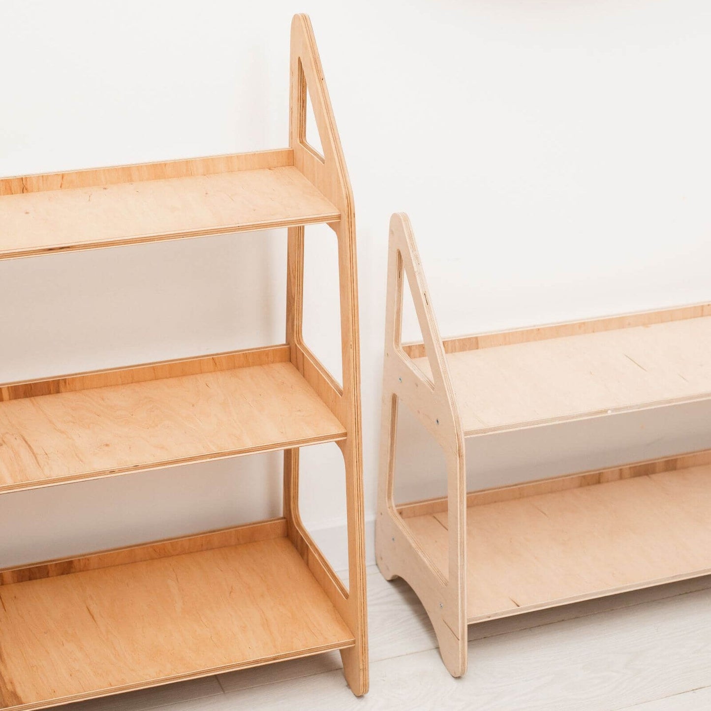 shelf for kids 