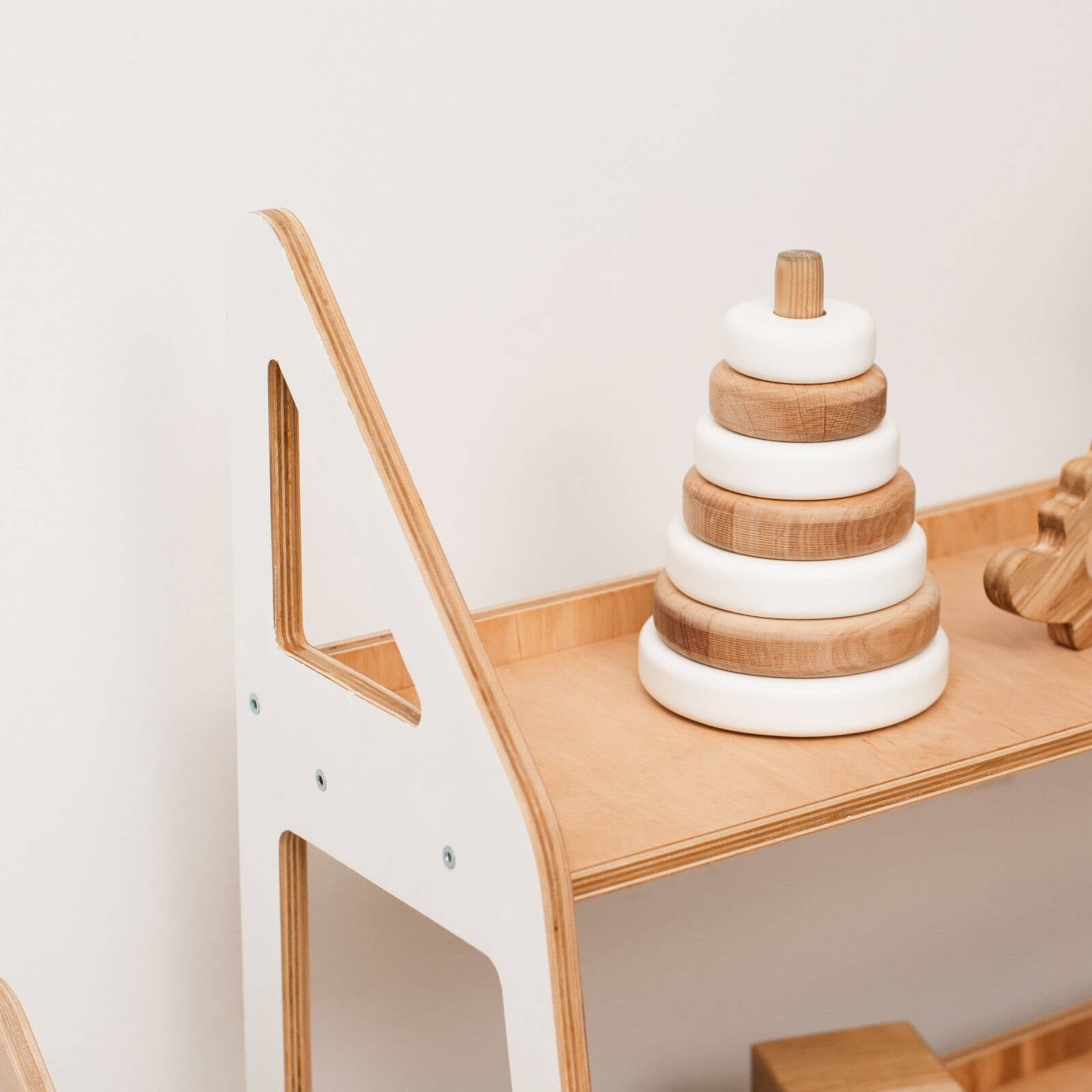 shelf wood toy 