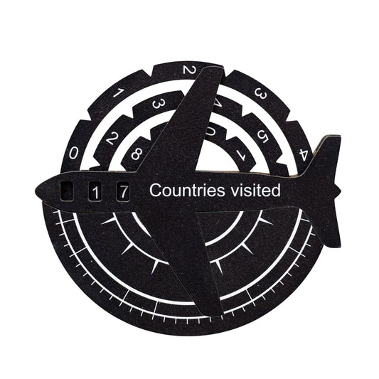 Black and white travel tracker with 'Countries visited' text on a white background
