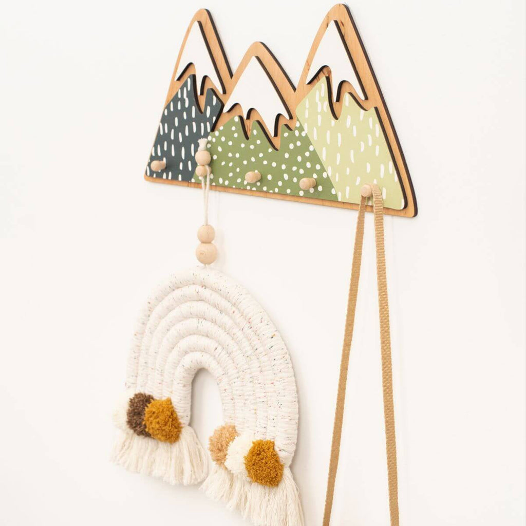 nursery wall hanger