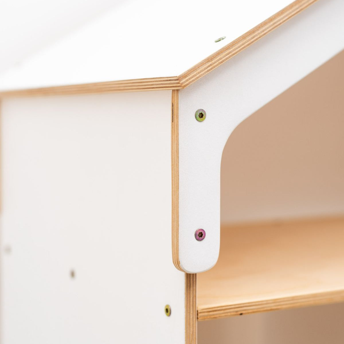 white house bookshelf