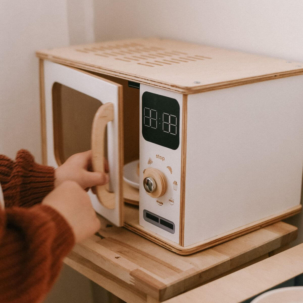 pink toy microwave