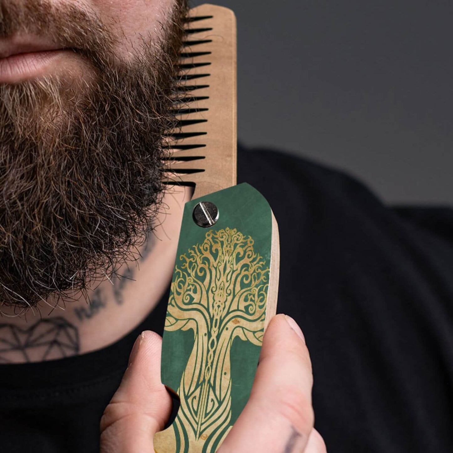 combs with painting 