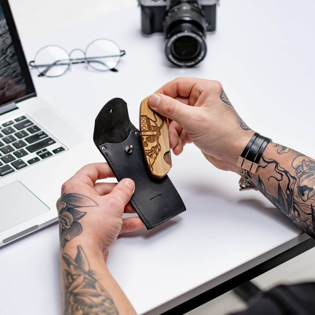 brush for men's beard