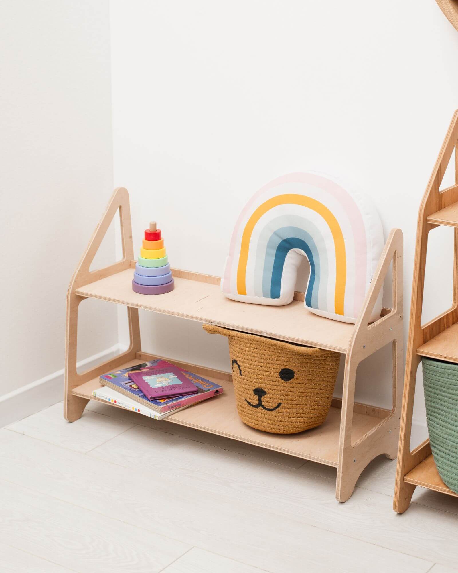 toy children shelf 